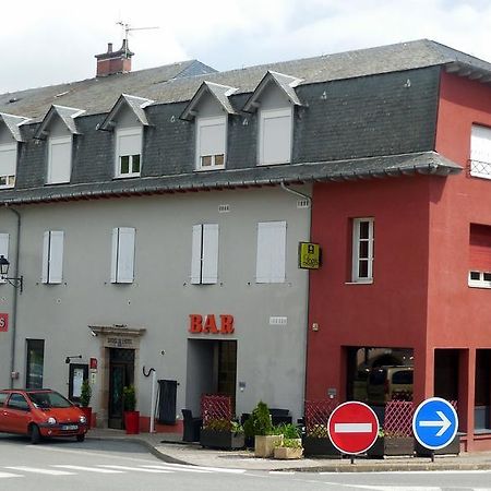 Logis Hotel Restaurant Des Voyageurs Pont-de-Salars Экстерьер фото