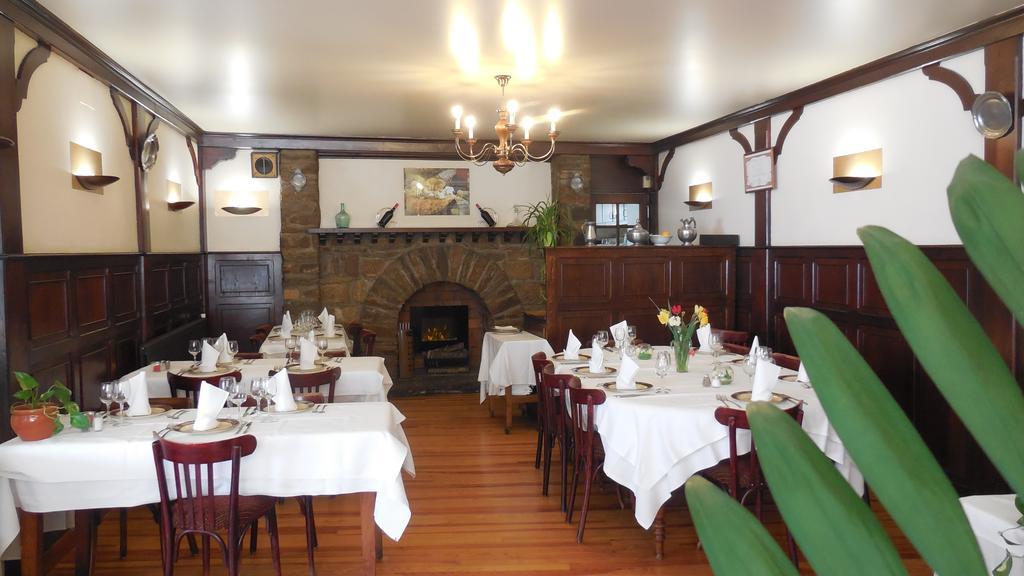 Logis Hotel Restaurant Des Voyageurs Pont-de-Salars Экстерьер фото