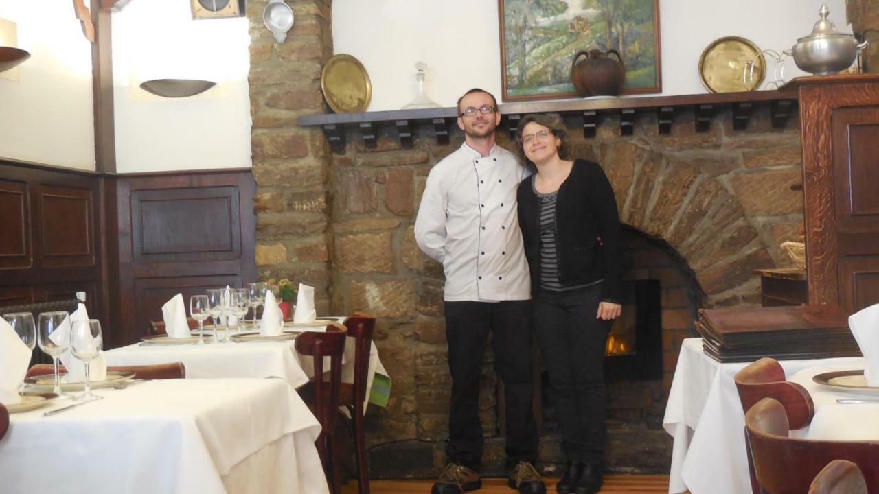 Logis Hotel Restaurant Des Voyageurs Pont-de-Salars Экстерьер фото